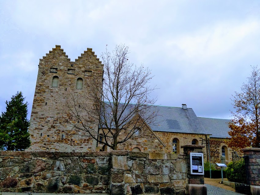 Rø Kirke