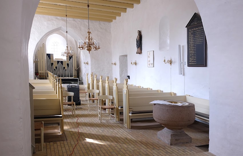 Skivum Kirke