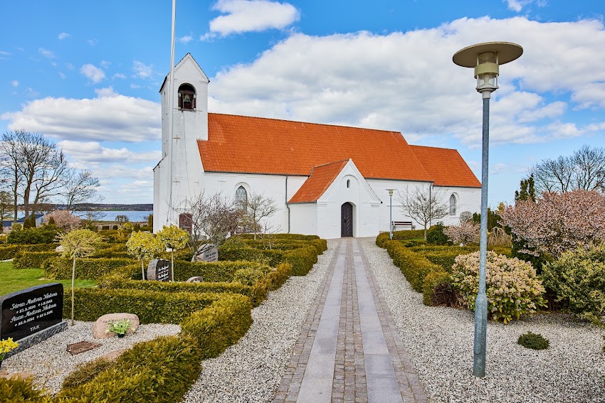 As Kirke