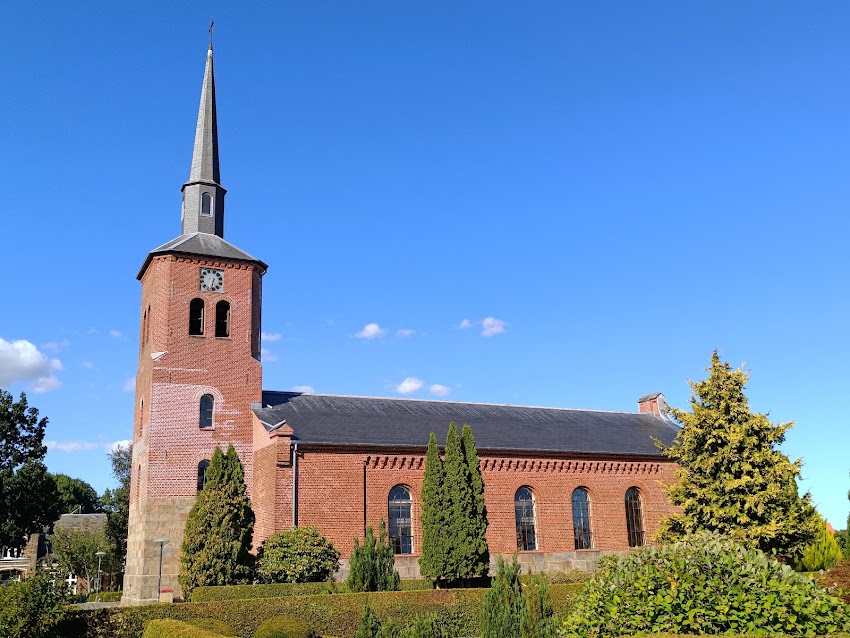 Jels Kirke