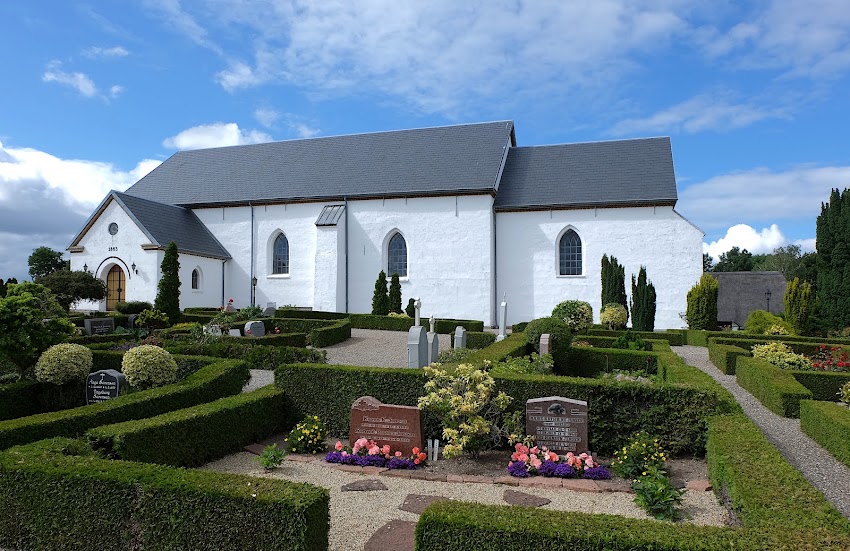 Skjold Kirke