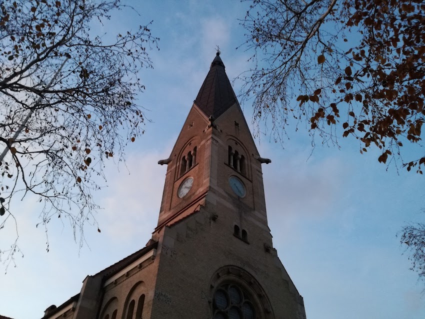 Hellerup Kirke