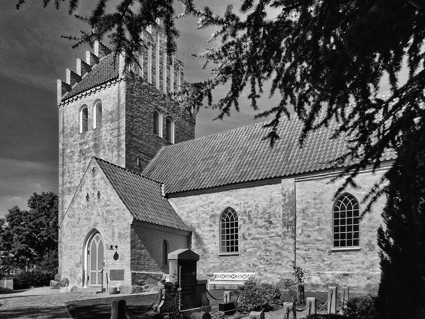 Solrød Kirke