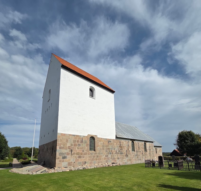 Tolstrup Kirke