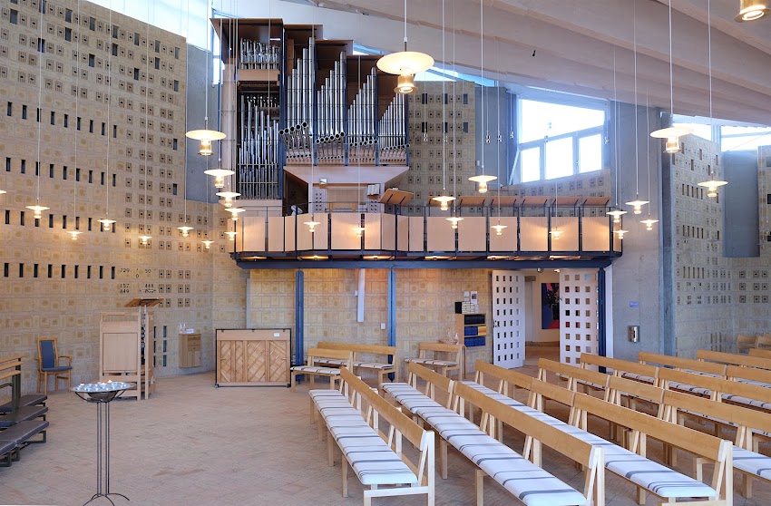 Lyng Kirke