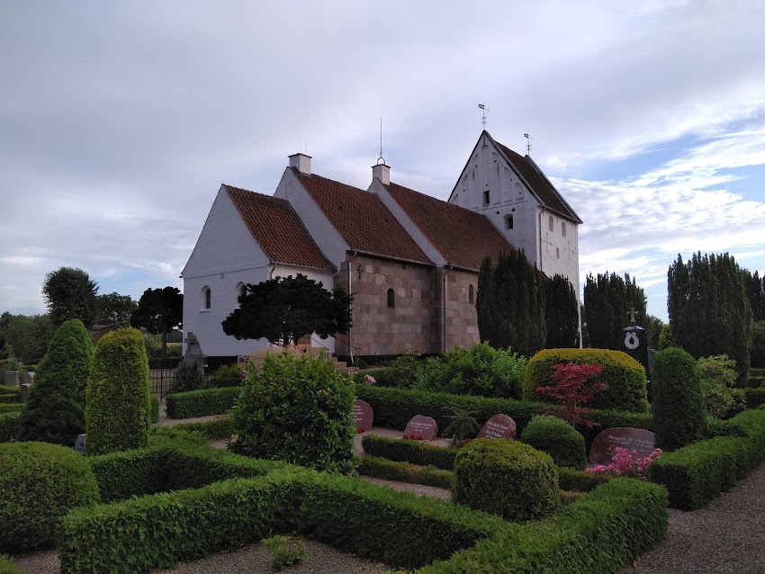 Bjerning Kirke
