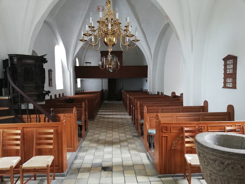 Snøde Kirke