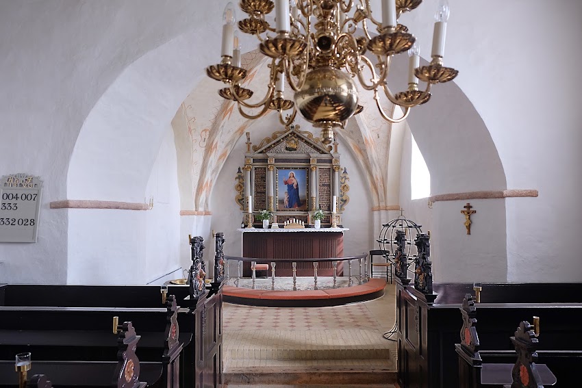 Tvede Kirke