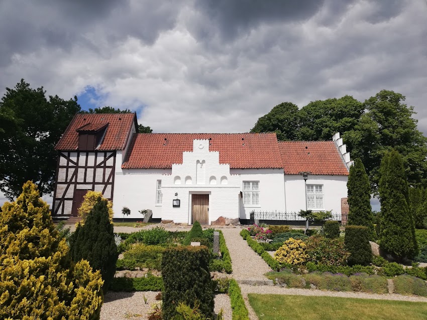 Vantinge Kirke