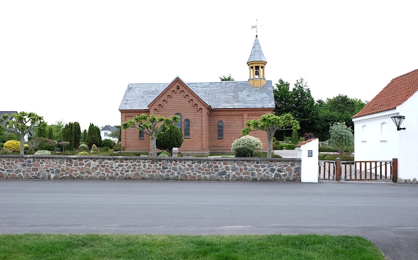 Voel Kirke