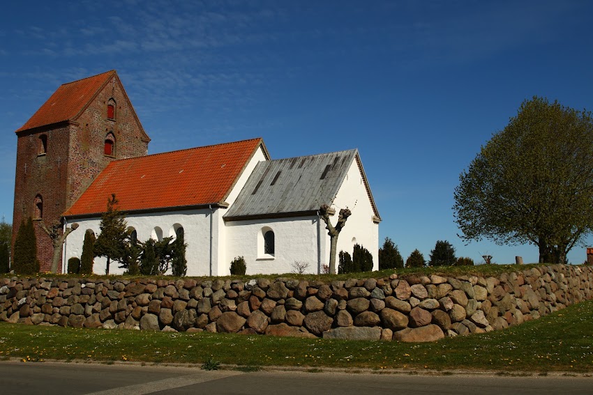 Tyrsted kirke