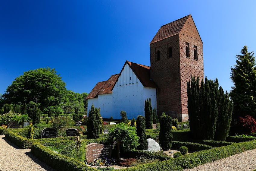 Vorbasse Kirke