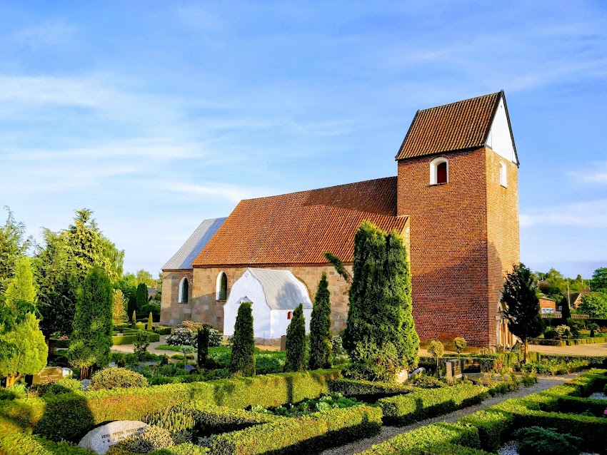 Linå Kirke