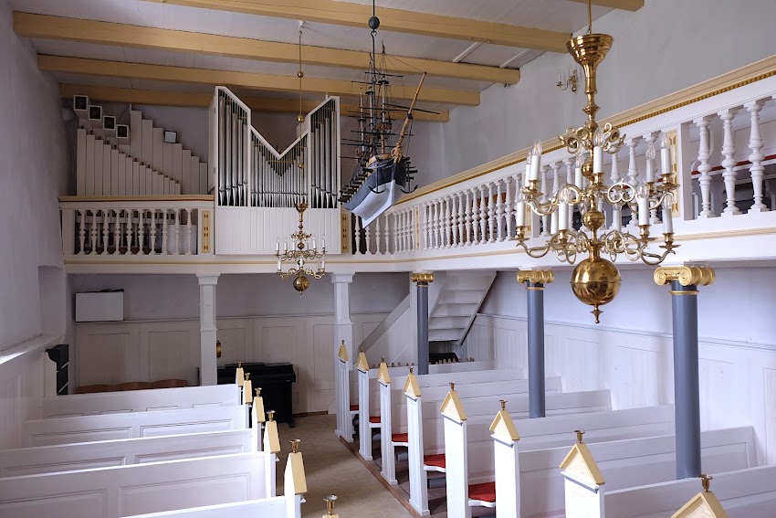 Vejrum Kirke