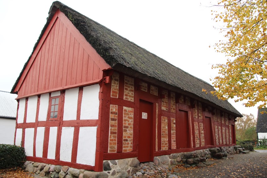 Feldballe Kirke