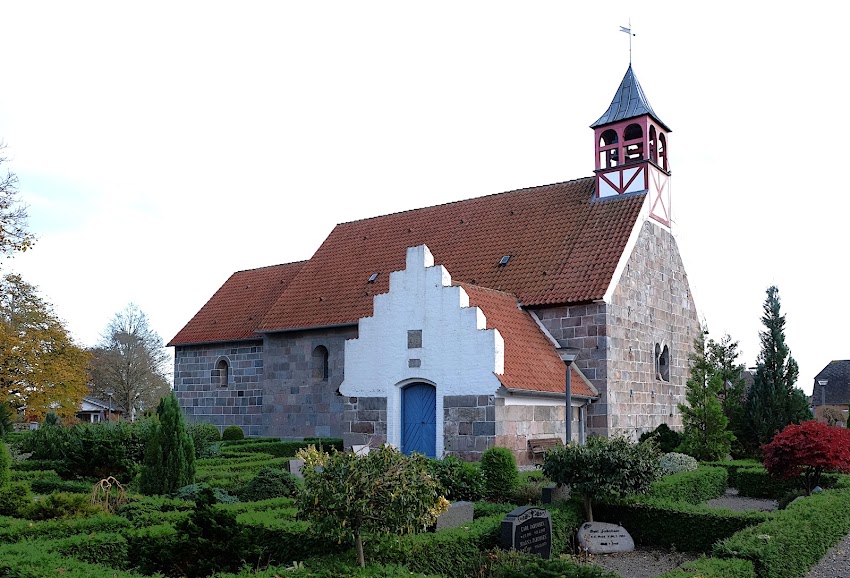 Sahl Kirke