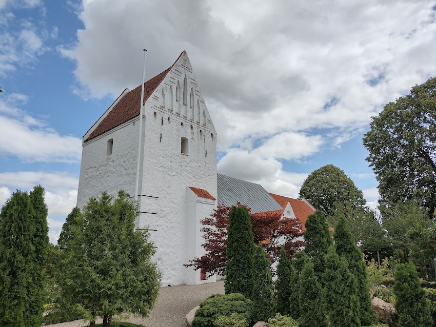 Holevad Kirke