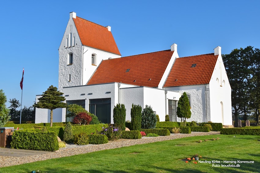 Nøvling Kirke