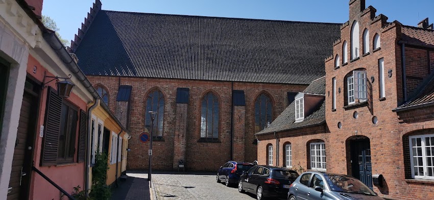 Maribo Domkirke Kirkegårdskontoret