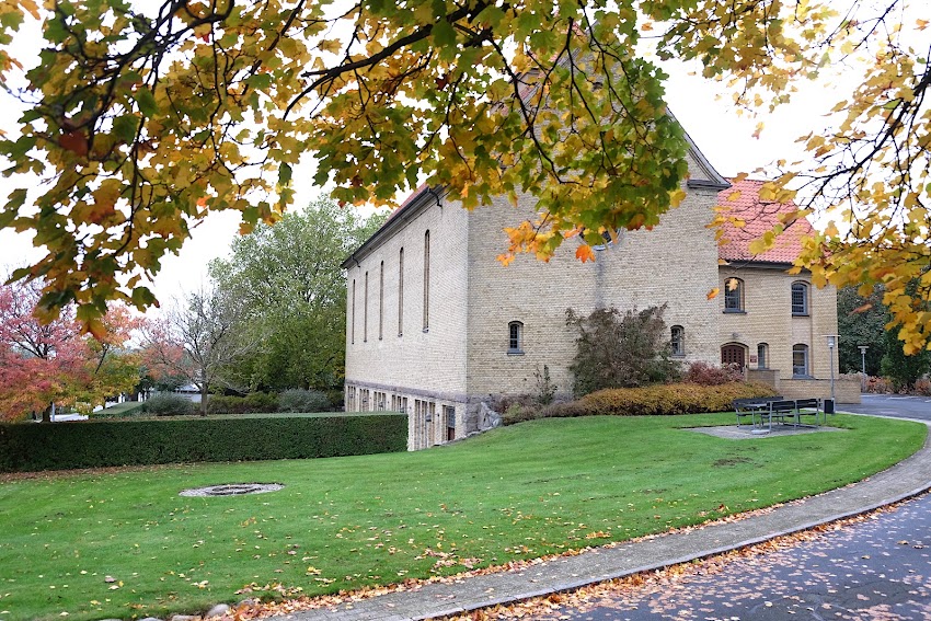 Hasseris Kirke