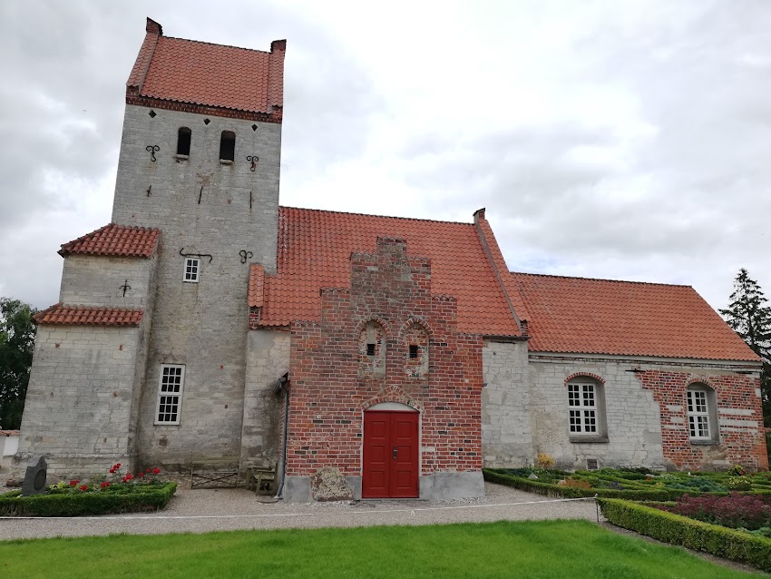 Varpelev Kirke