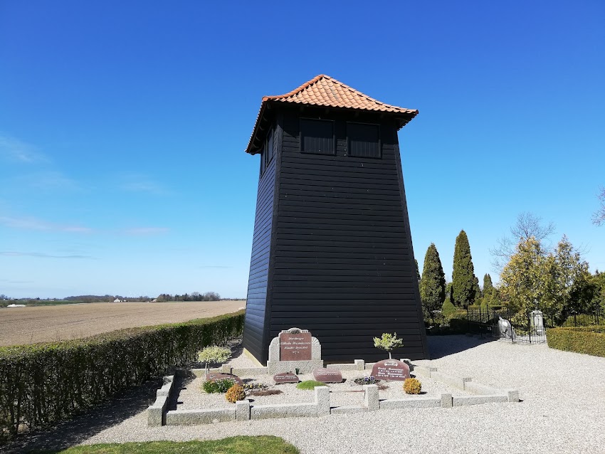 Holeby Kirke