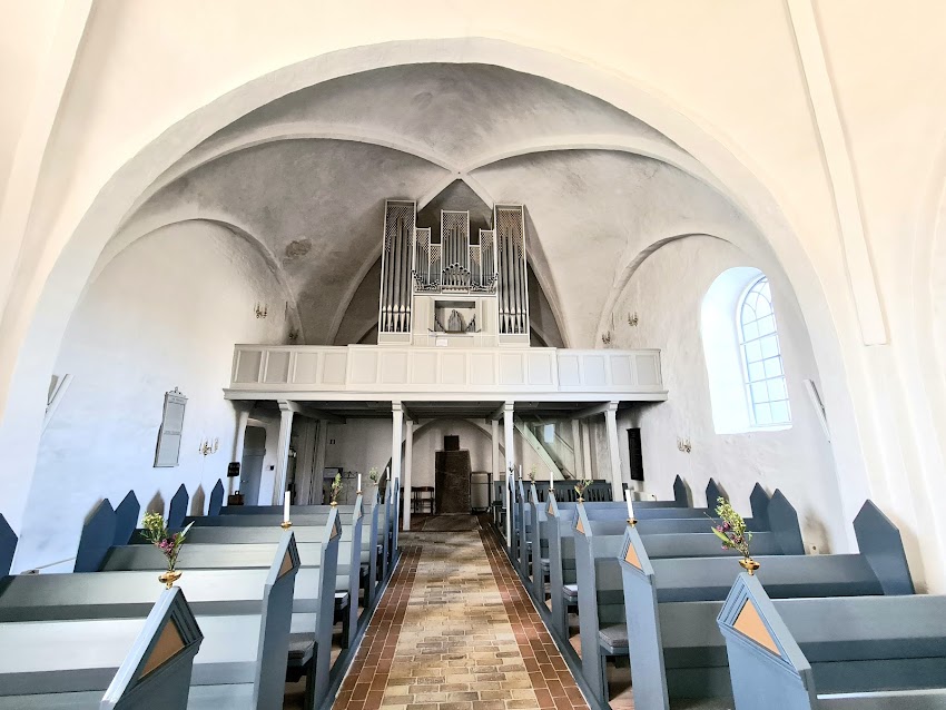 Hals Kirke