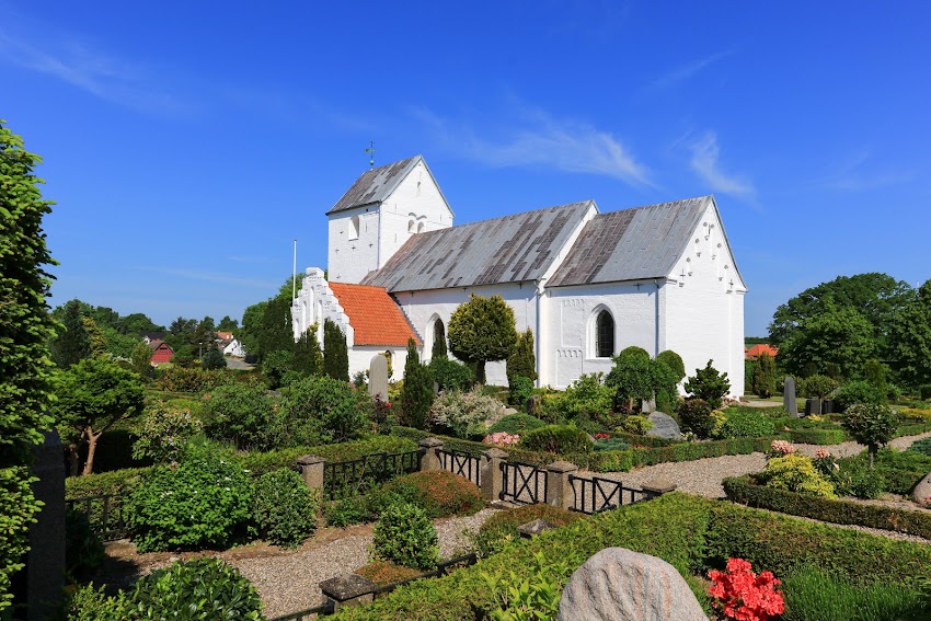 Daugård Kirke