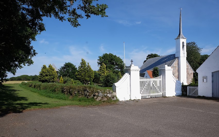 Bur Kirke