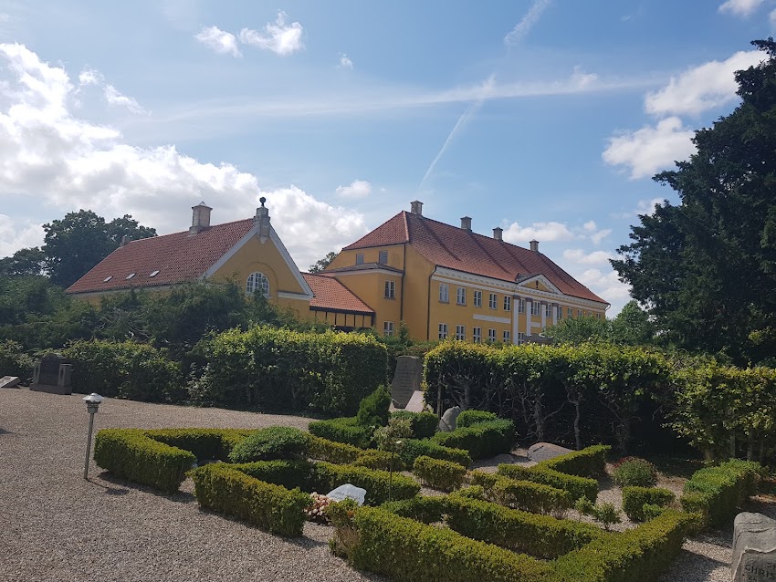Engestofte Kirke