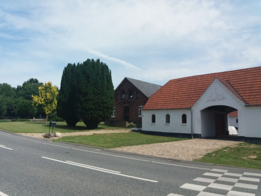 Ejby Kirke
