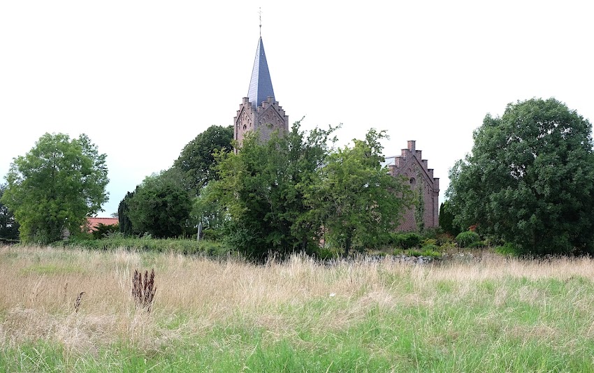 Over Hadsten kirke