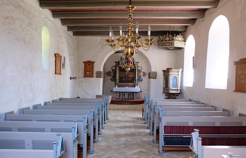Arnborg Kirke
