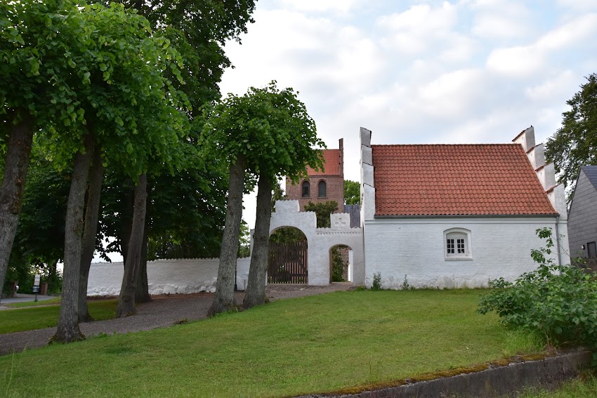 Strø Kirke