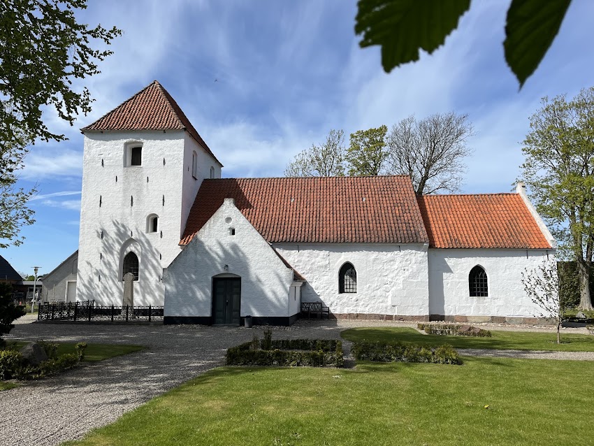 Ejlby Kirke