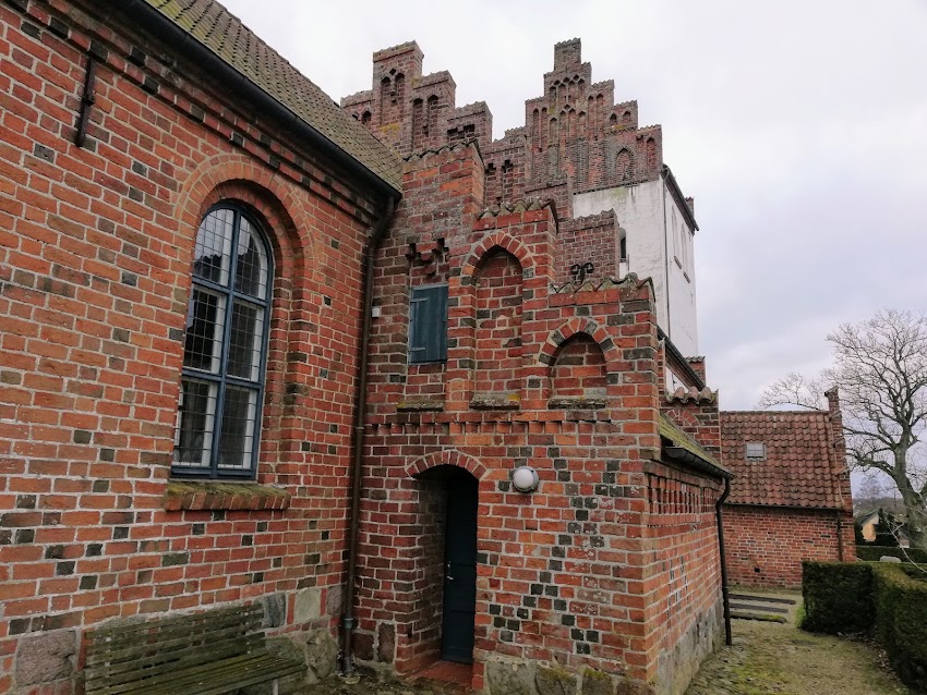 Jørlunde Kirke