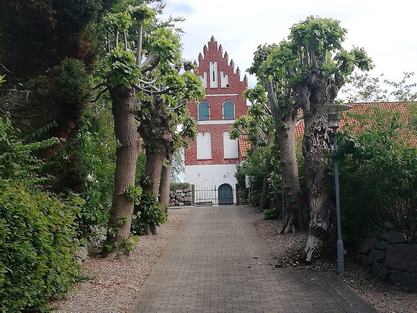 Helnæs Kirke