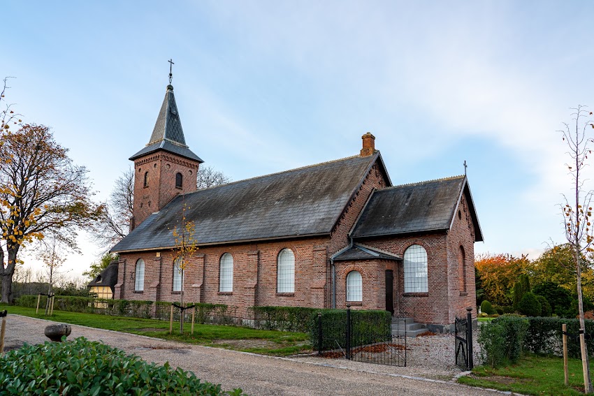 Hou Kirke