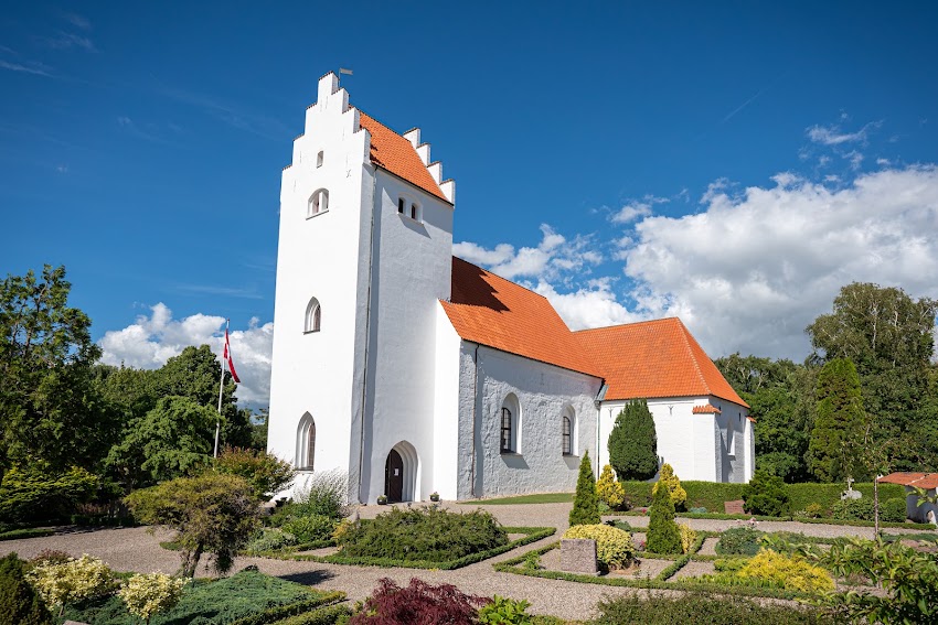 Ørslev Kirke