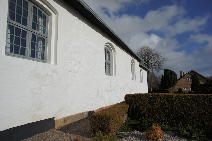 Øster Løgum Kirke