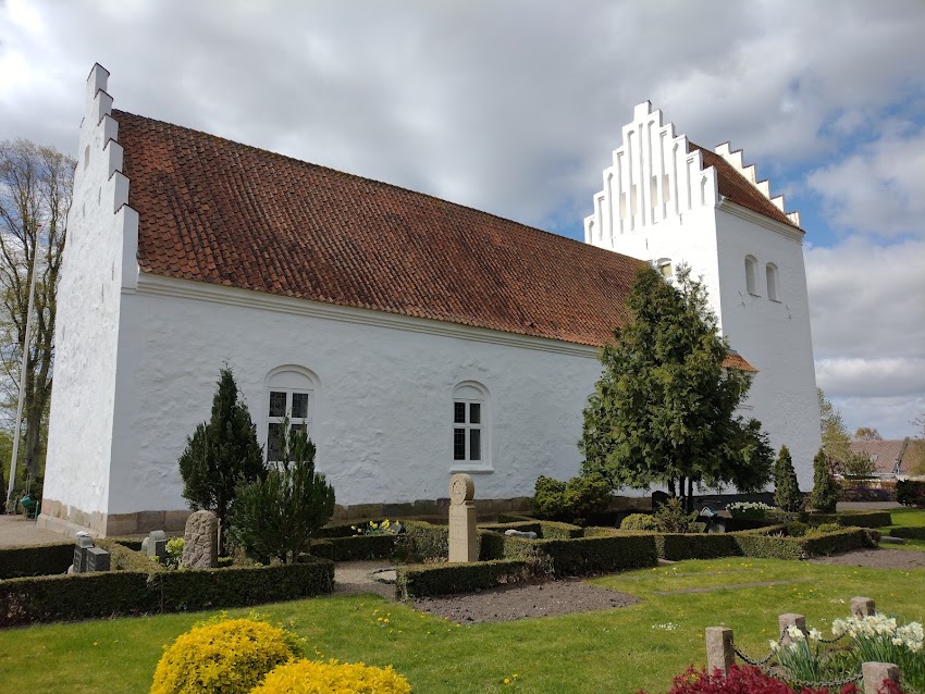 Espe Kirke