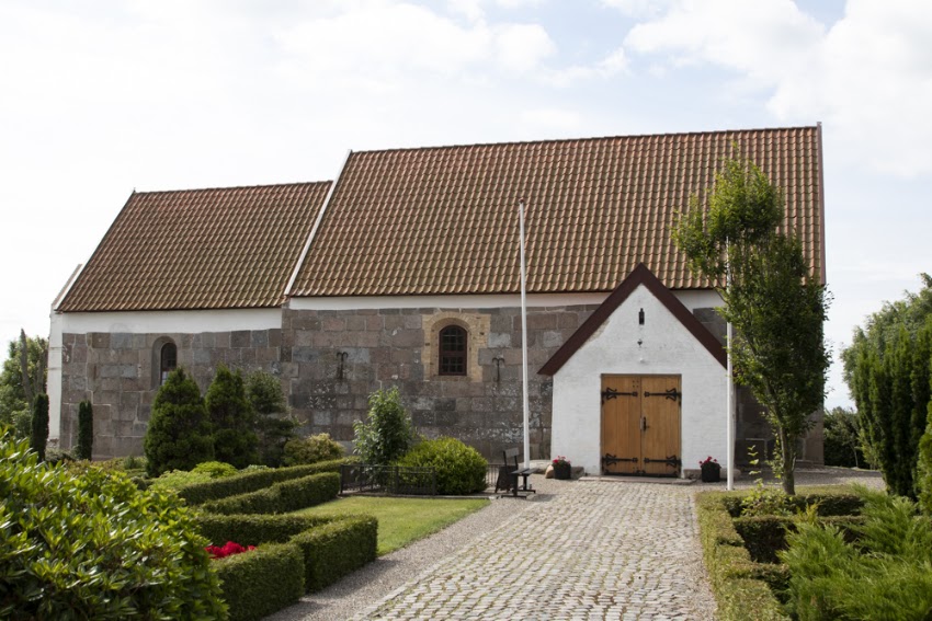 Skallerup Kirke