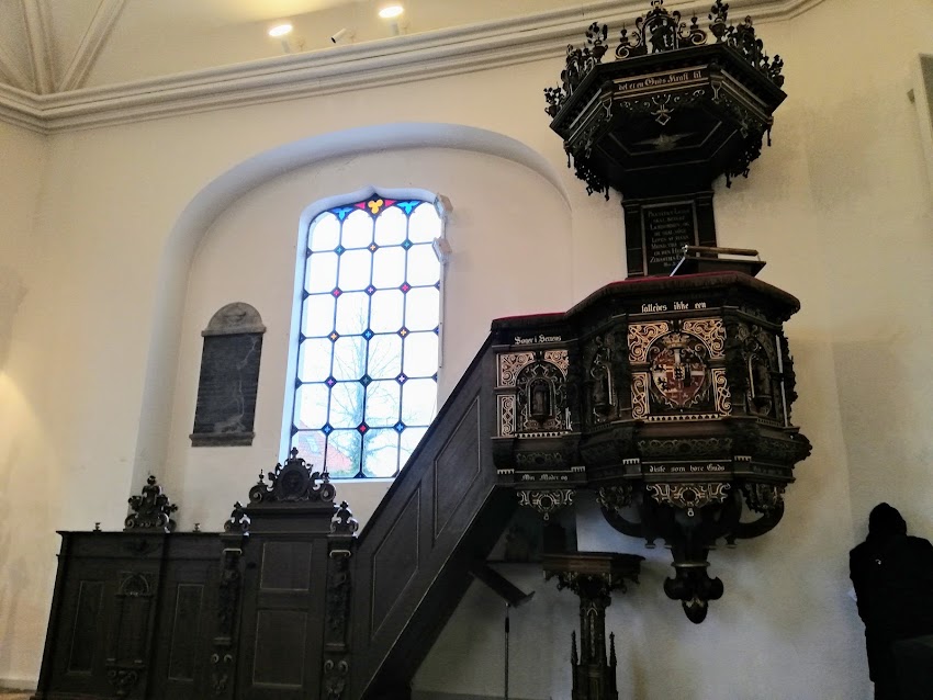 Store Magleby Kirke