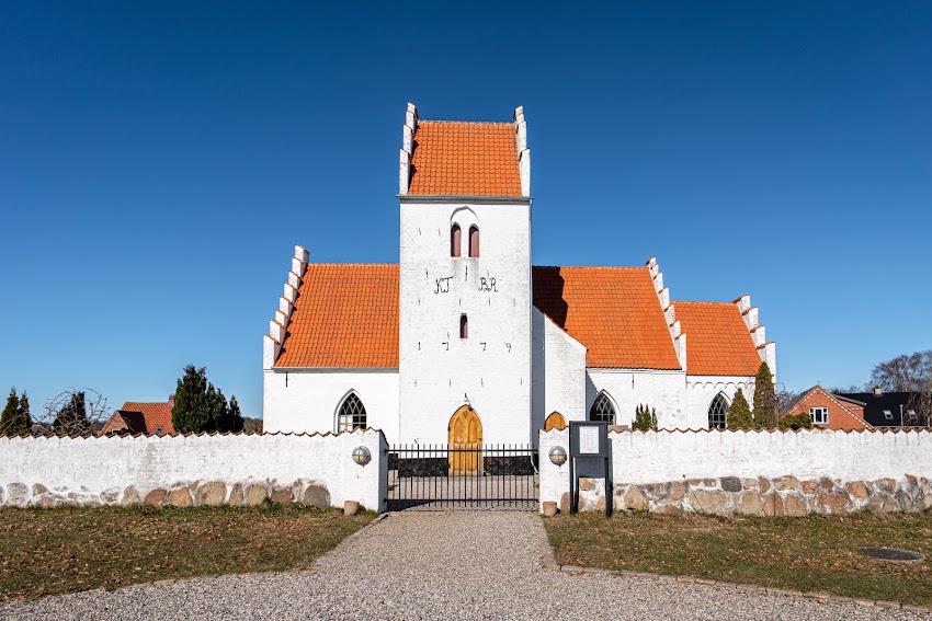 Rønnebæk Kirke