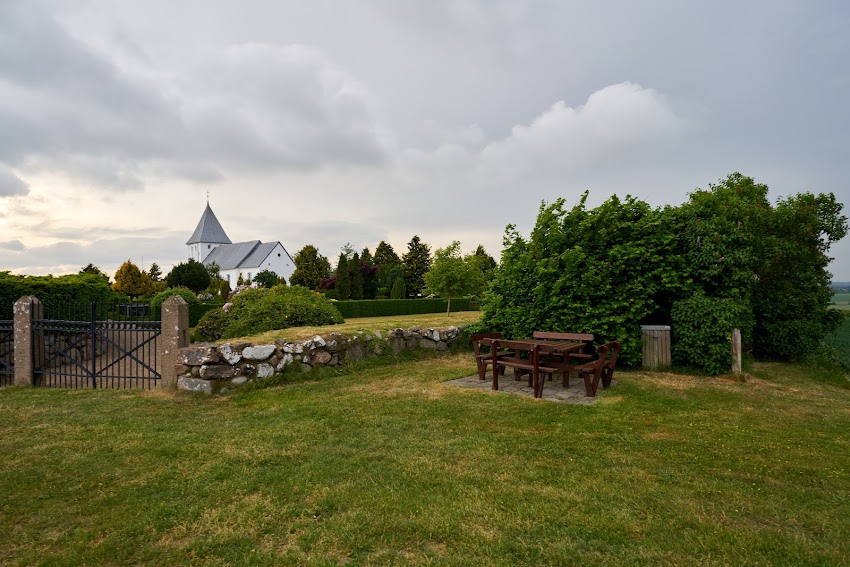 Højrup Kirke