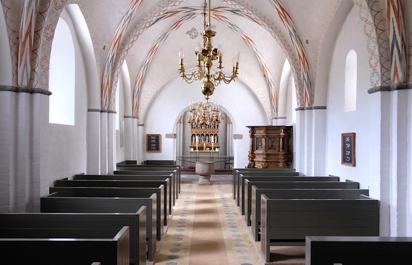 Vejlby Kirke