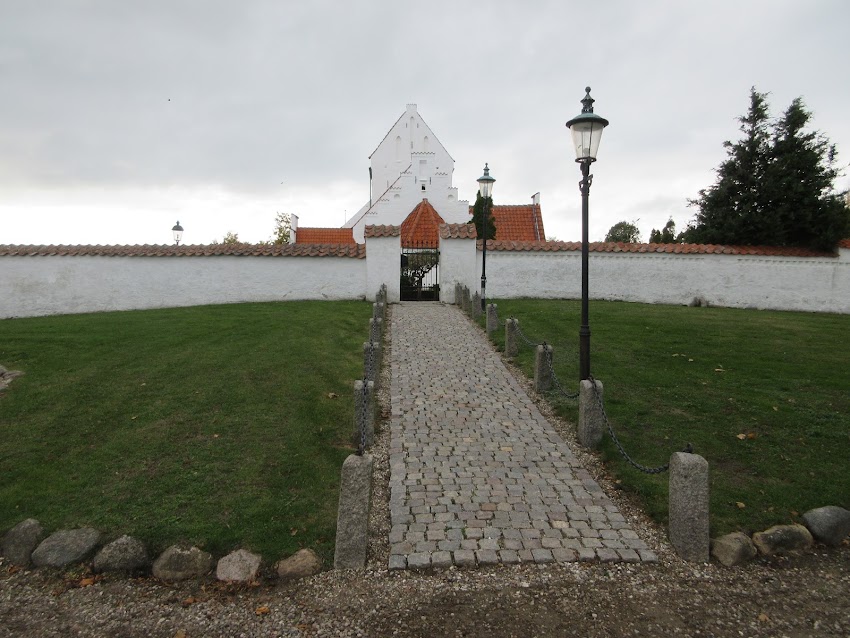 Røsnæs Kirke