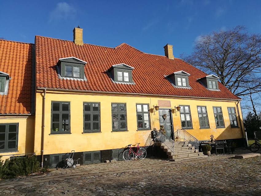 Tårnby Kirkegårdskontor