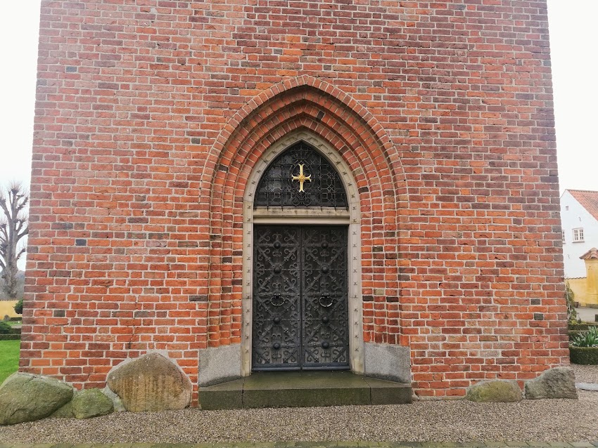 Valløby kirke