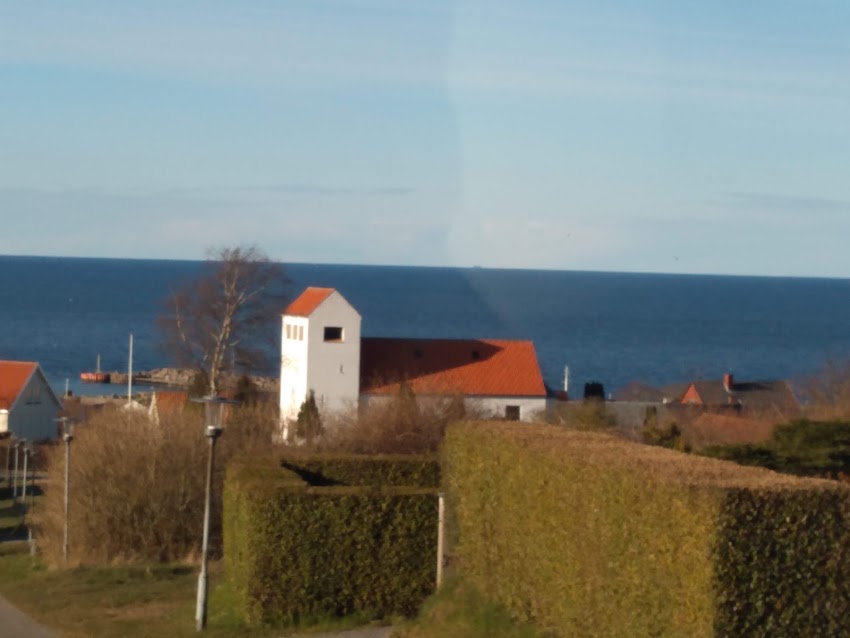 Tejn Kirke